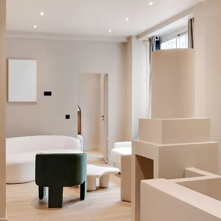 Elegant - 5bd-12p - Heart Of 'le Marais' Apartment *