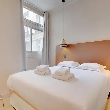 Apartament Elegant - 5bd-12p - Heart Of 'le Marais' Paryż