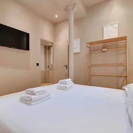 Apartment Elegant - 5bd-12p - Heart Of 'le Marais'