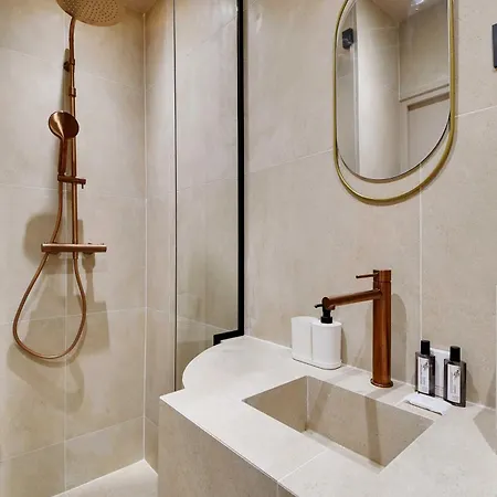 Elegant - 5bd-12p - Heart Of 'le Marais' Apartament *